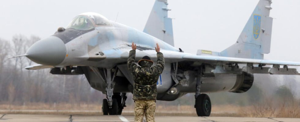 Poland to supply kyiv with MiG 29 fighters a first for