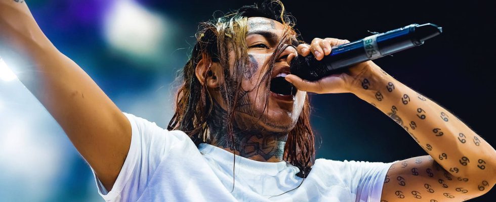 Rapper 6ix9ine hospitalized after assault what we know