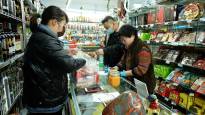 Russian Chinese trade is booming in the border town of Heihe