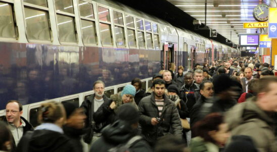 SNCF strike TGV TER RER Live traffic this Tuesday March