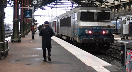 SNCF strike disruptions of March 15 what to expect Thursday