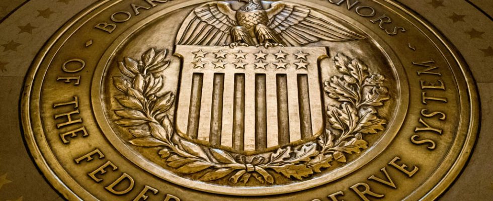 The Fed raises its key rate again despite the banking