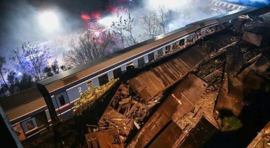 Who is Kostas Karamanlis who resigned after a train accident