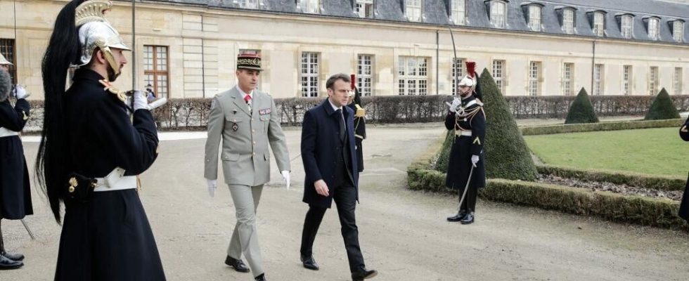 at the Invalides Emmanuel Macron pays tribute to the victims