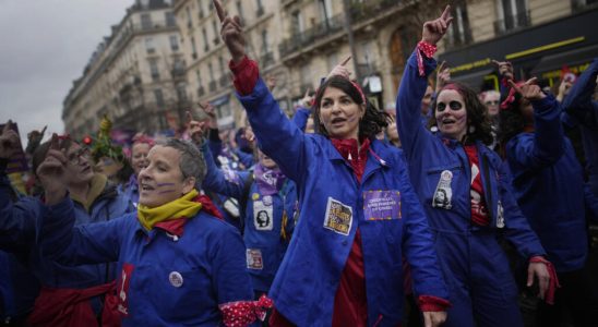 in Paris a feminist demonstration dedicated to the fight for