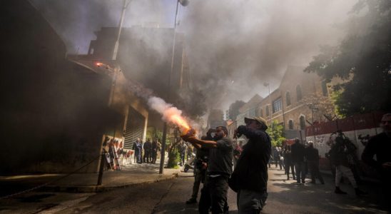 new demonstration in front of the Central Bank in Beirut