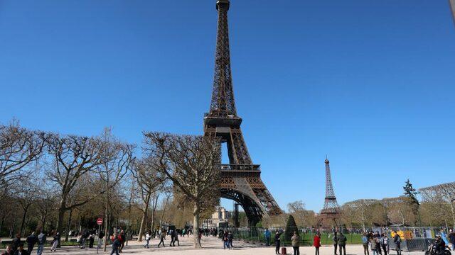 Another similar has been built The number of Eiffel Towers