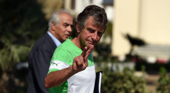 Christian Gourcuff and his memories of Algeria