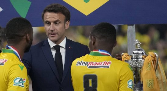 Coupe de France 2023 Emmanuel Macron well present a final