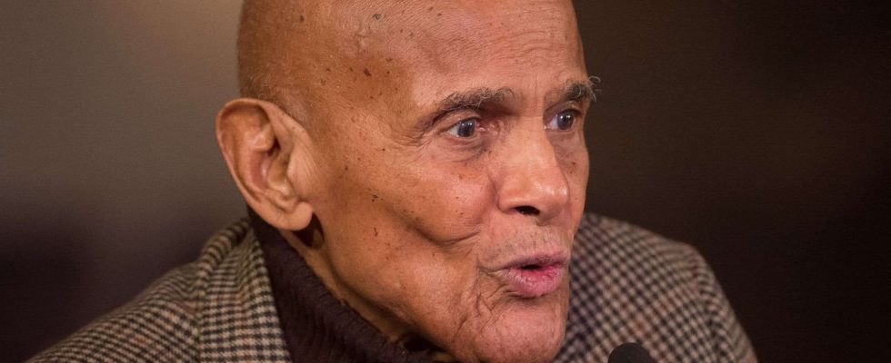 Death of Harry Belafonte the singer and activist was 96