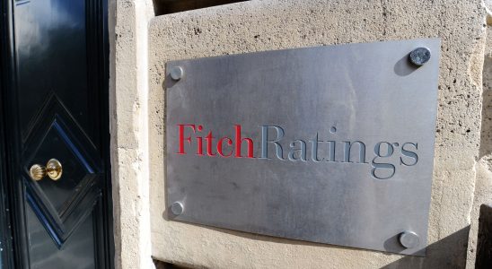 Debt why the Fitch agency downgrades Frances rating