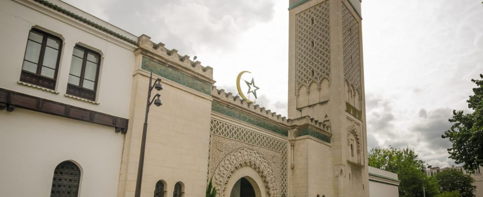 End of Ramadan Eid el Fitr the Great Mosque of Paris