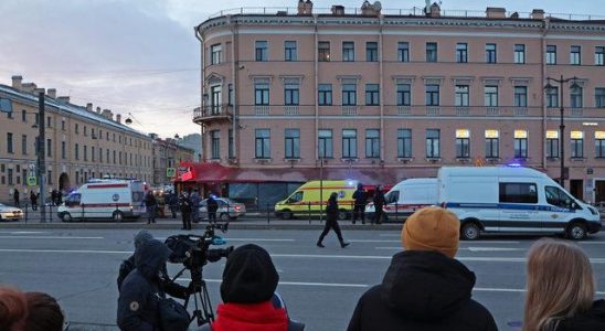 Explosion in a cafe in Russia Pro Putin military blogger Tatarskiy