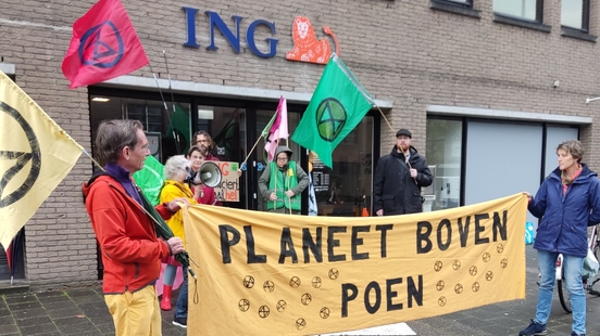 Extinction Rebellion demonstrates at ING offices in Amersfoort and Utrecht