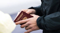 FT Russia confiscates passports of civil servants to prevent defections