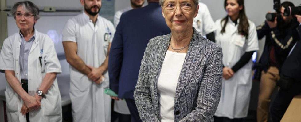 France arm wrestling between the government and the interim doctors