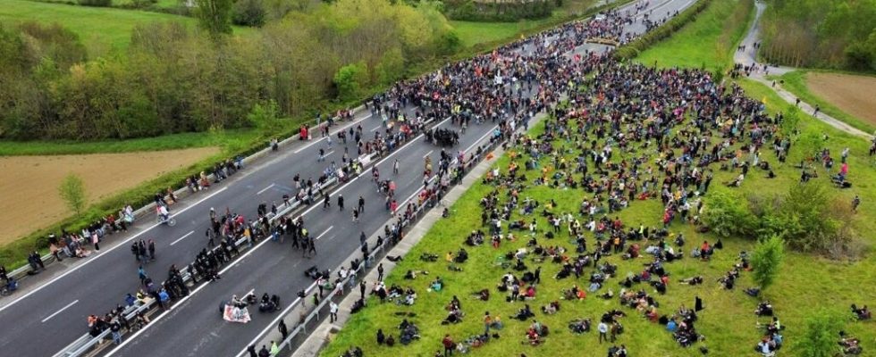 France calm day during the demonstration against the Toulouse Castres motorway