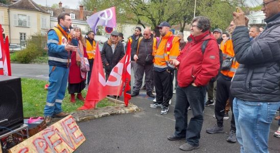 Garbage collectors are once again mobilizing against pension reform