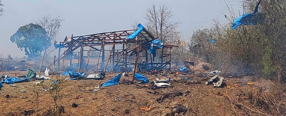 Hundreds were bombed in village – neighbors condemn