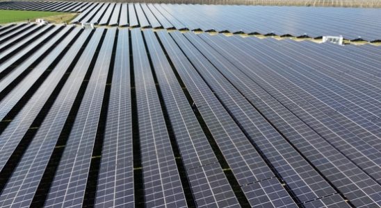 Is there support for large scale solar parks in De Ronde