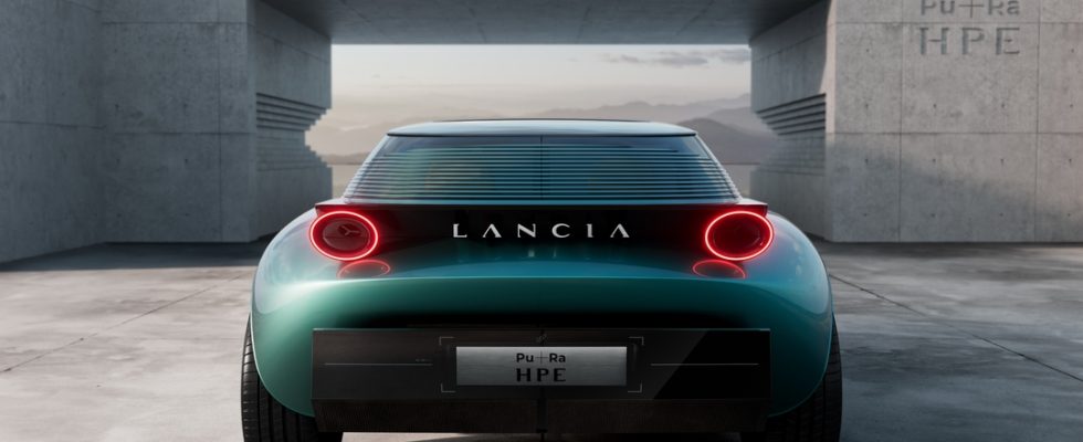 Lancia is back here is the concept car that foreshadows