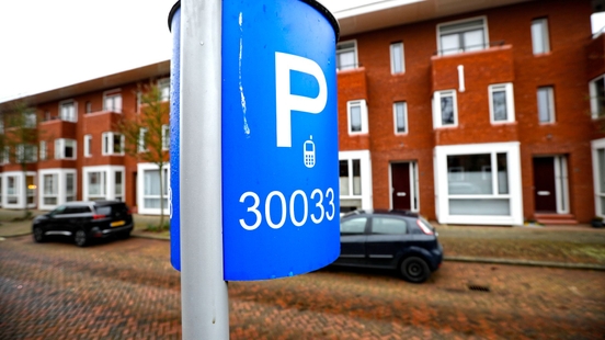 Lost parking permit after missed payment Councilor calls it crazy