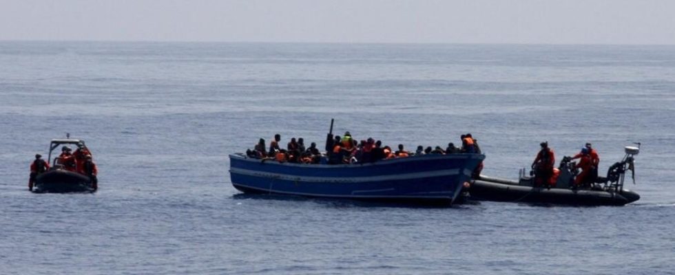 Migrants NGOs call on the EU to end its collaboration