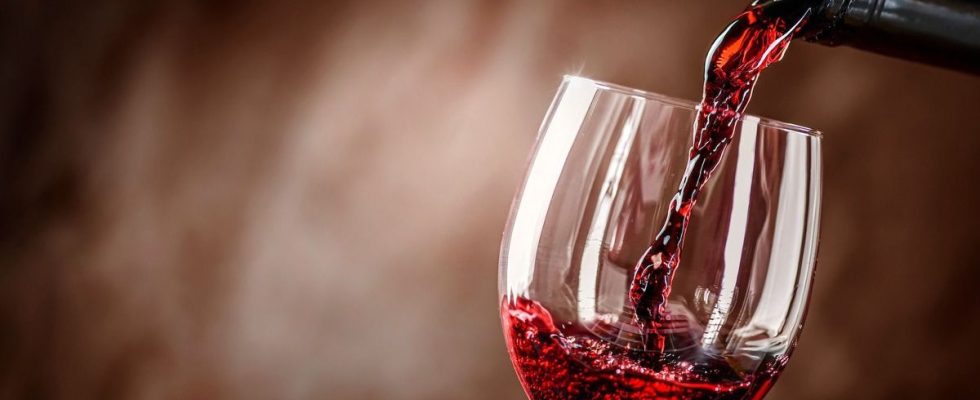 No drinking a glass of wine a day does not