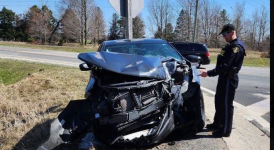 Norfolk police praise evasive action of transport driver in two vehicle