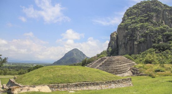 Olmec statue of Earth monster returned to Mexico by US