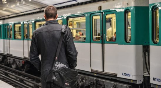 RATP strike metro traffic RER disruptions of April 6