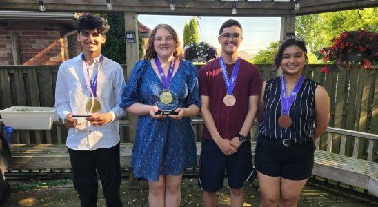 Science fair competitors friends named to Team Canada