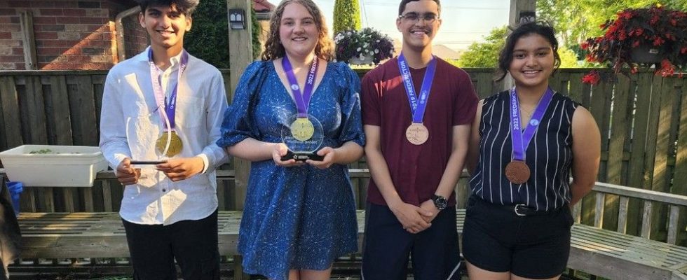 Science fair competitors friends named to Team Canada