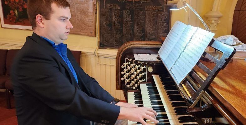 St Andrews Church celebrates pipe organ centennial with noon recitals