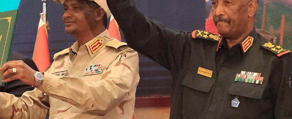 Sudan who are the two generals who want to take