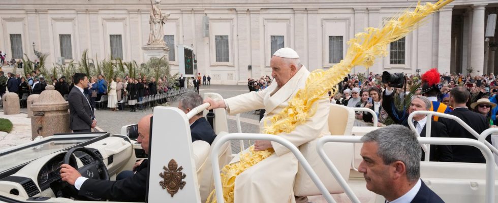 The Pope attends Mass after the hospital stay