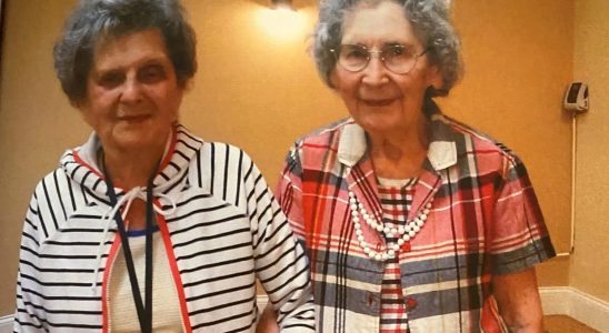 These 100 year old sisters share 4 tips for staying mentally sharp