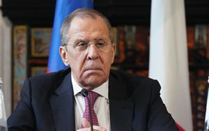 Ukraine Lavrov Russia open to negotiations but the West does