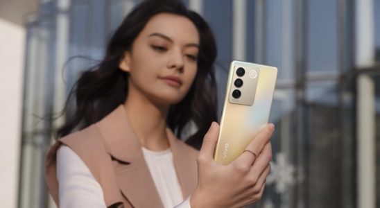 Vivo S17 Pro Will Come With 12 MP Portable Camera