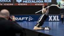 What a floorball thriller Mikko Hautaniemi who is ending his