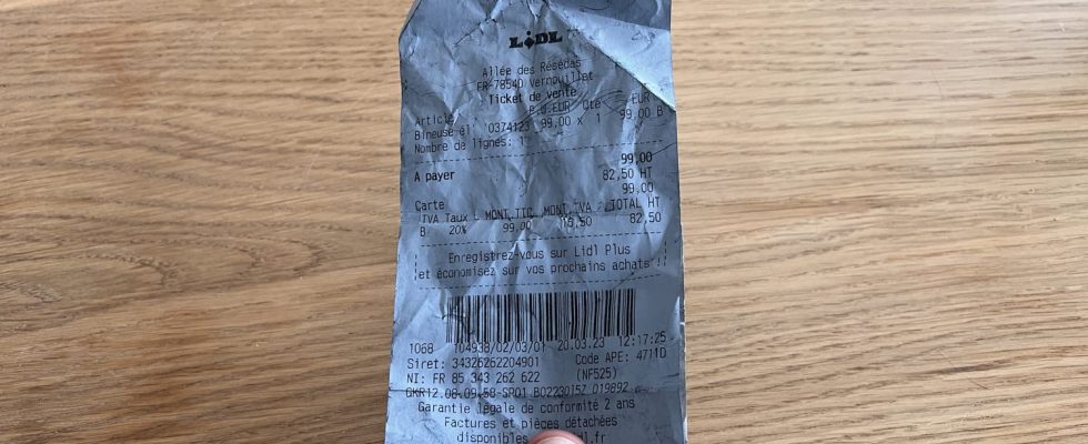 Why are Lidl receipts blue