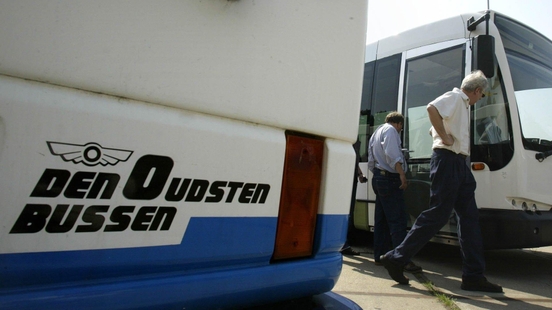 Woerdense bus builder Den Oudsten passed away