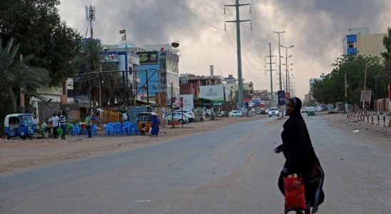 in Khartoum civilians caught in the crossfire of the army