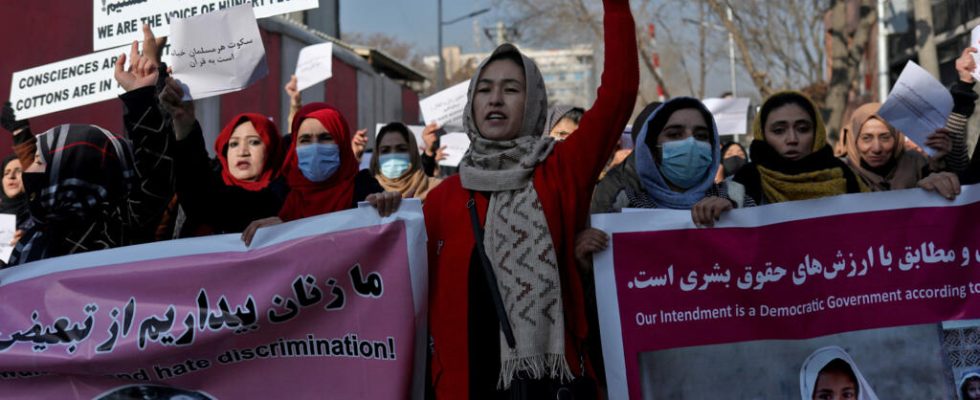 the UN Security Council condemns the fate of women