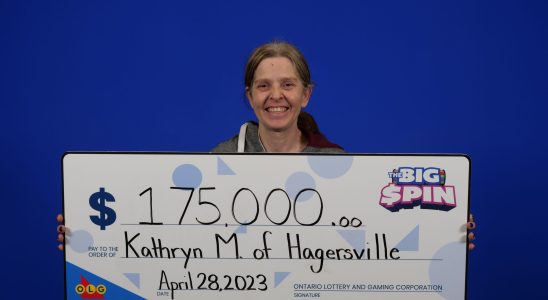 1683385644 Big lottery wins for two Haldimand women