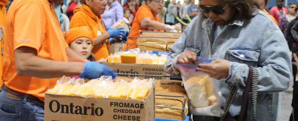 1684812211 Huge crowd celebrates Bread and Cheese Day at Six Nations