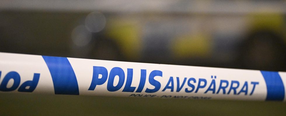 A man died after a cottage fire outside Hultsfred