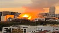 A powerful fire is raging in the center of Sydney