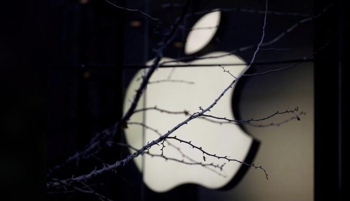 Apple engineer accused of technology theft