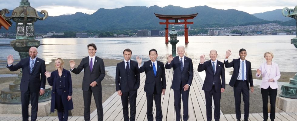 At the G7 the great powers warn China